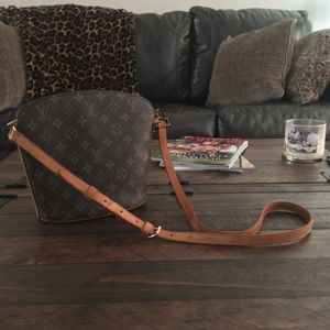 Louis Vuitton Drouot Shoulder Bag